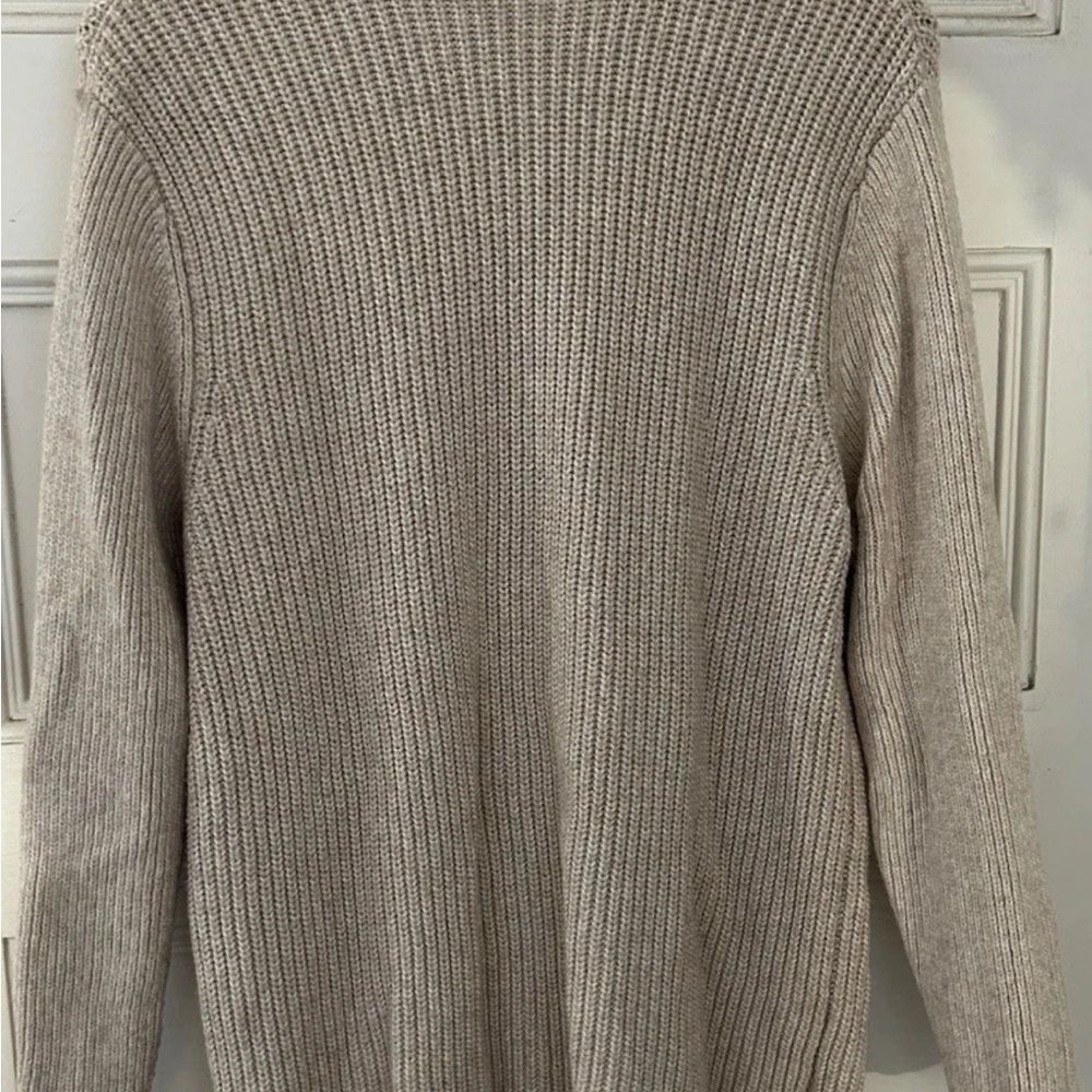 Super soft Chicos Sweater Beige Cable Sweater. Large/Size 2. Mock Neck.